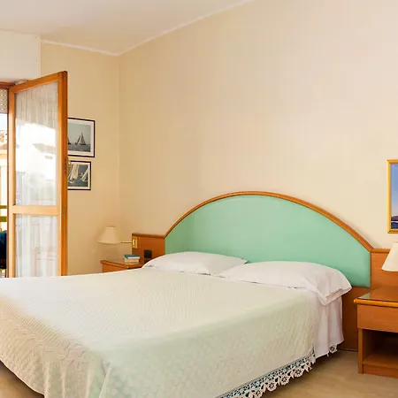 Hotel Bacco And Breakfast