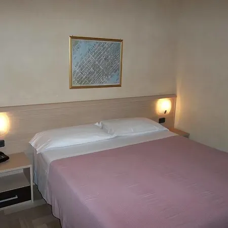 Bacco Rooms&breakfast 2* Pietra Ligure