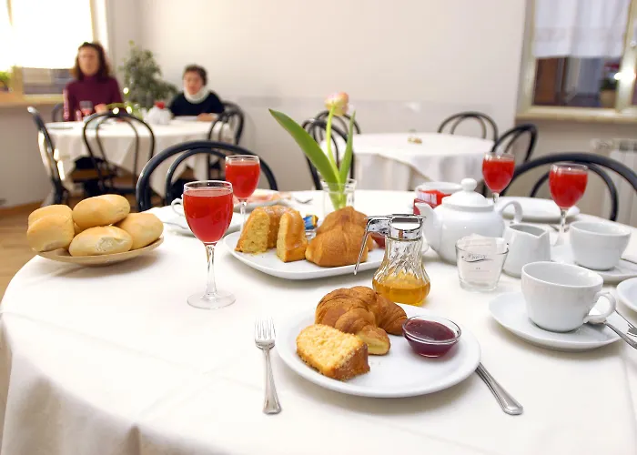 Otel Bacco And Breakfast 2*