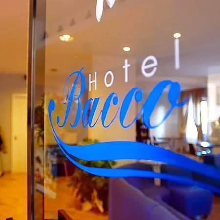 Bacco And Breakfast Hotel Pietra Ligure
