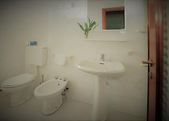 Bacco Rooms&breakfast Hotel 2*