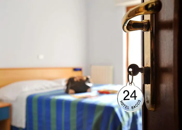 Hotel Bacco Rooms&breakfast Pietra Ligure